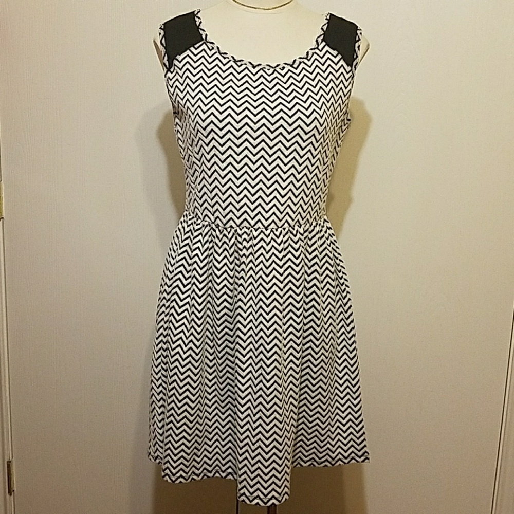 BeBop Black Chevron dress